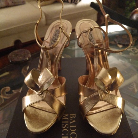 BADGLEY MISCHKA shoes - Picture 6 of 6
